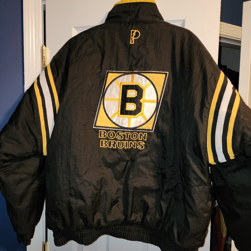 BOSTON BRUINS Reversible Winter Coat Black & Yellow Pro Player Vintage